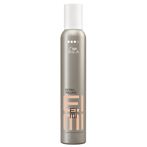 Wella Professional Tužící pěna pro objem vlasů se silnou fixací EIMI Extra Volume 300 ml