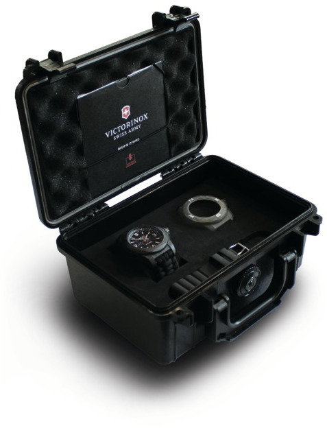 Victorinox Swiss Army Luxusní sada I.N.O.X. Carbon 241776