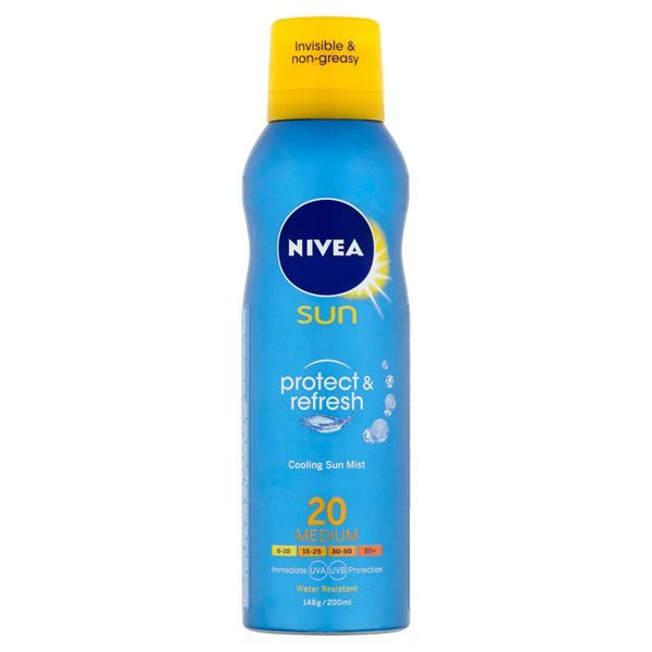 Nivea Chladivý neviditelný sprej na opalování SPF 20 Sun (Protect & Refresh Invisible Cooling Mist) 200 ml