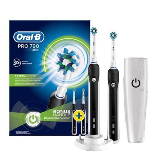 Oral B Elektrický zubní kartáček Pro 790 Cross Action - SLEVA - pomačkaná krabička