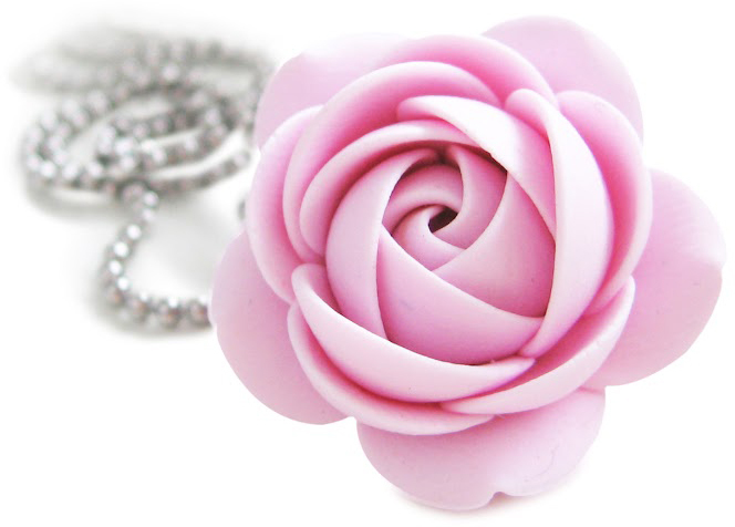 Troli Růžový náhrdelník kytička